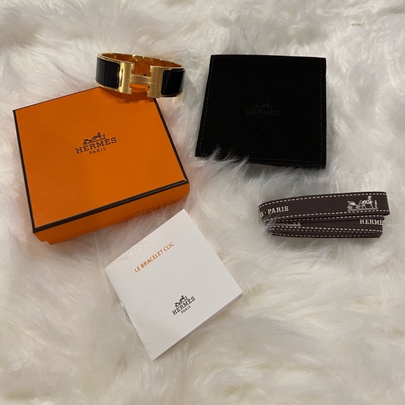 ⭐️ SOLD ⭐️ NWT Authentic Hermès Clic Clac Bracelet - Picture 3 of 13